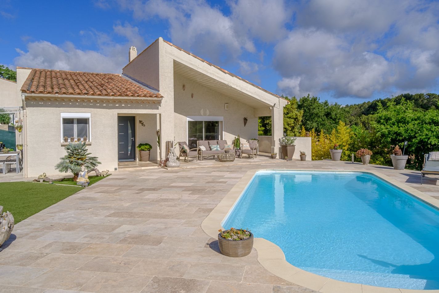 Maison à vendre, 143m², Mimet