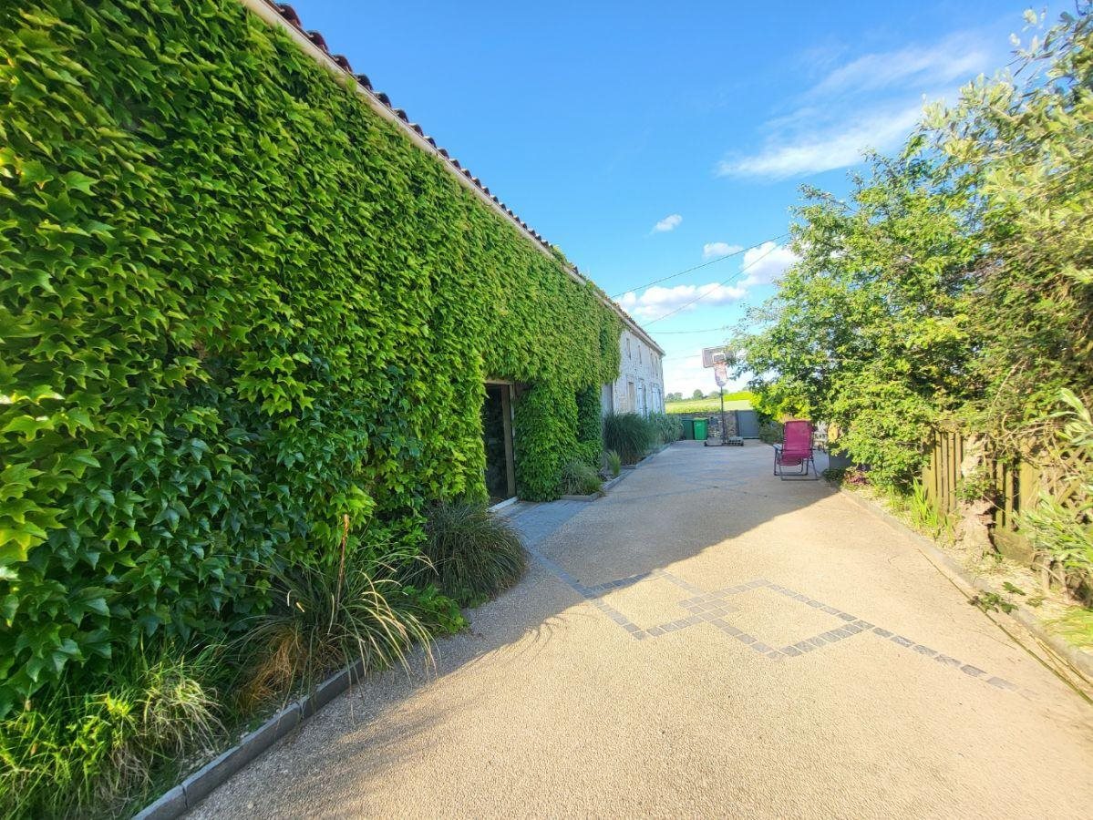 Maison à vendre, 186m², Coulonges-sur-l'Autize