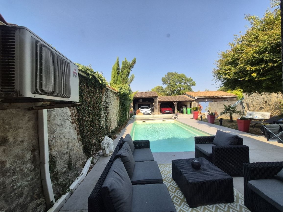 Maison à vendre, 155m², Coulonges-sur-l'Autize