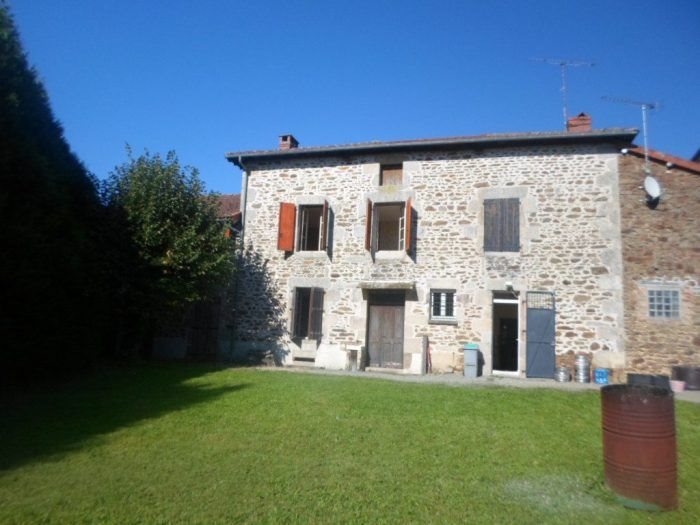Maison à vendre, 240m², Bujaleuf