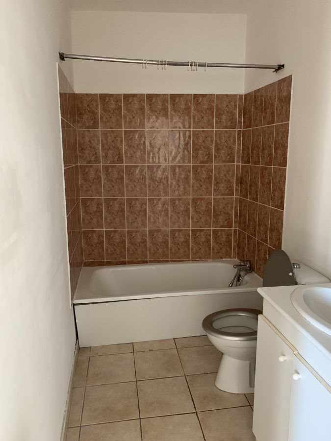 Appartement à louer, 35m², Nîmes
