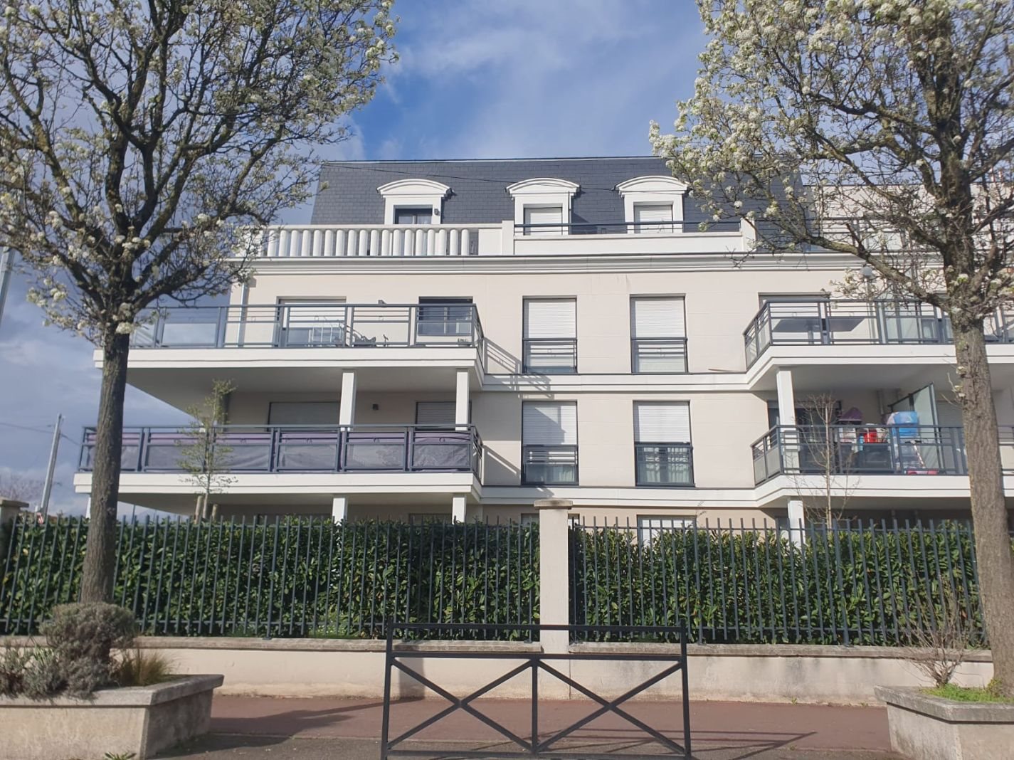 Appartement à vendre, 82m², Suresnes