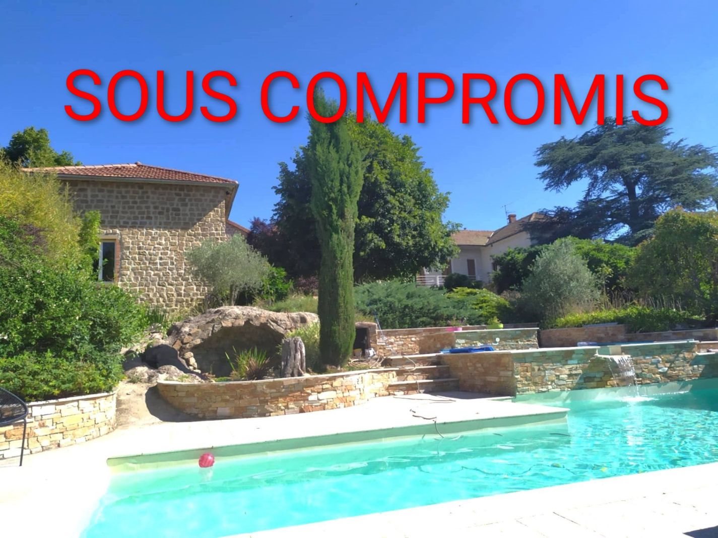 Maison à vendre, 310m², Saint-Léger-sur-Roanne