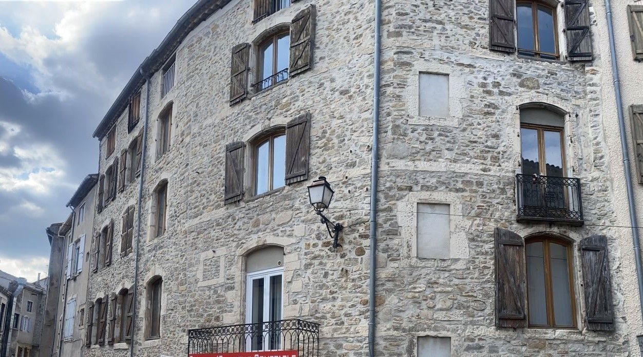 Maison à vendre, 400m², Saint-Ambroix