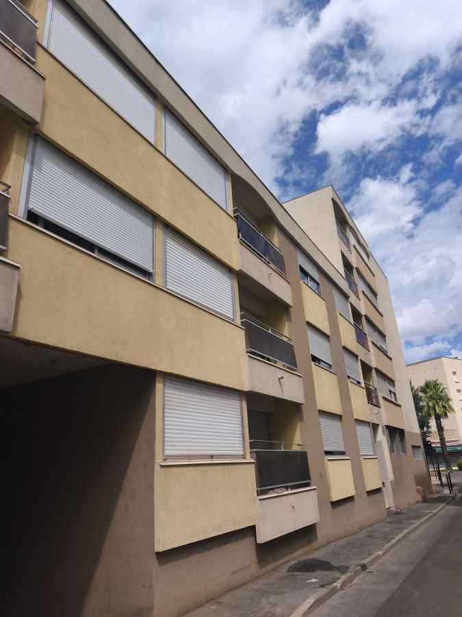Appartement à louer, 33m², Nîmes