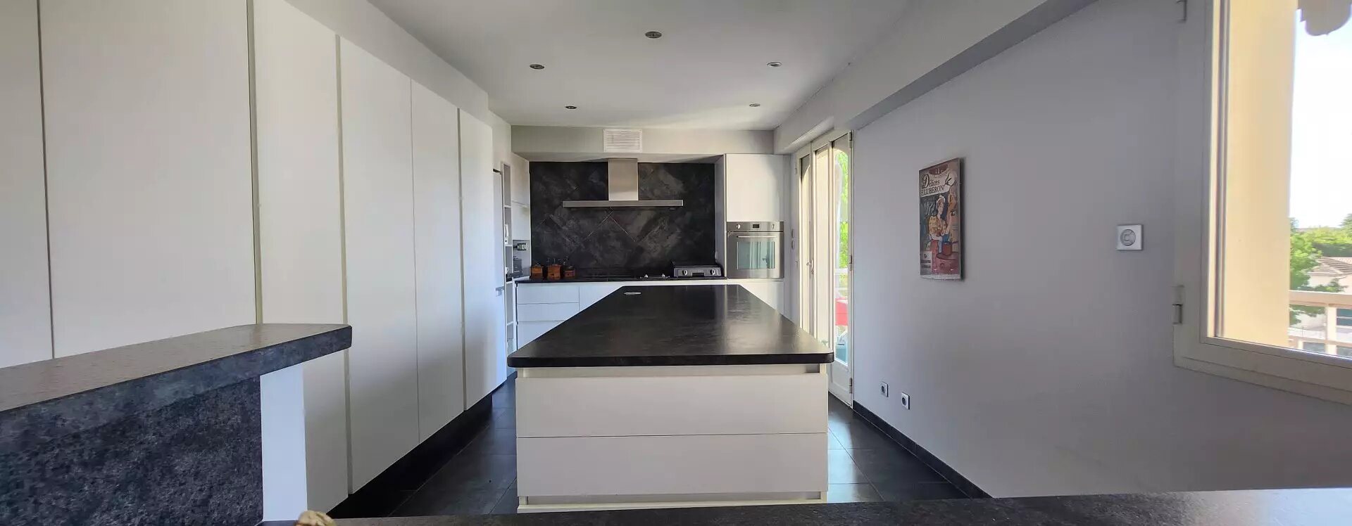 Appartement à vendre, 302m², L'Isle-sur-la-Sorgue