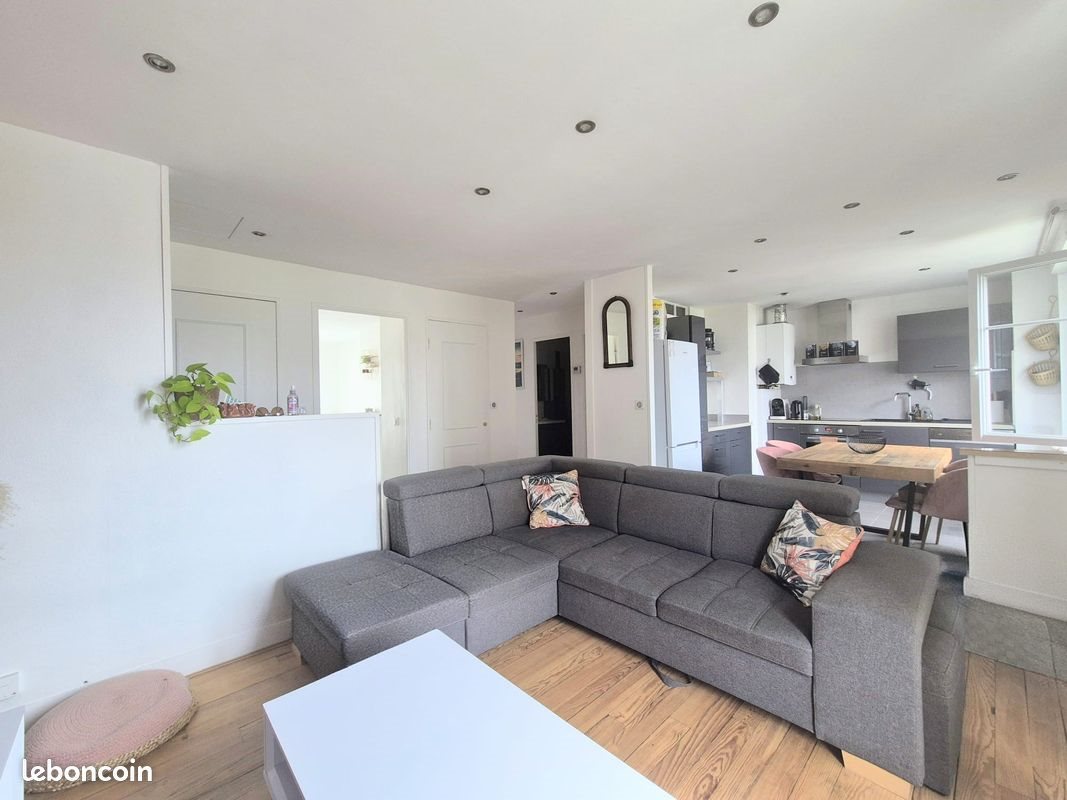 Appartement à louer, 63m², Pau