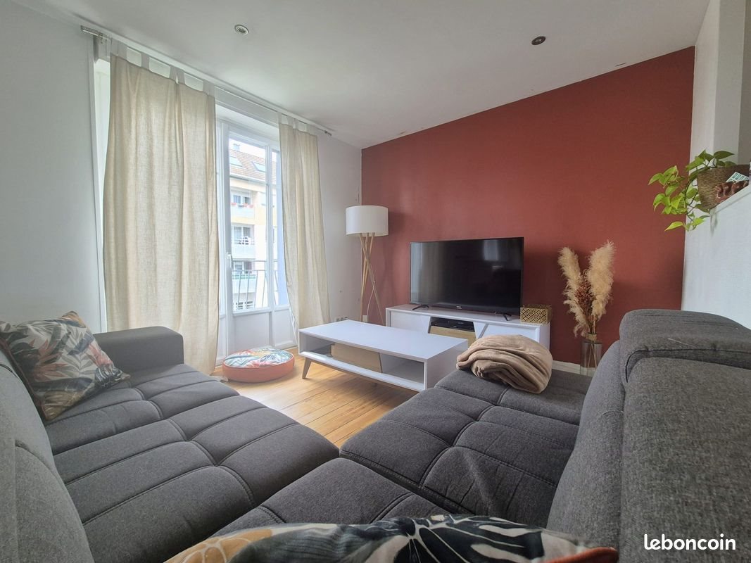 Appartement à louer, 63m², Pau
