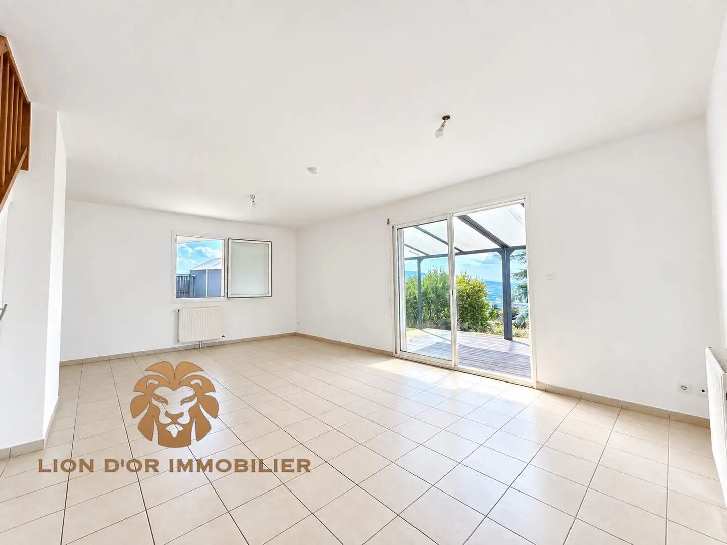 Maison à louer, 97m², Montanay