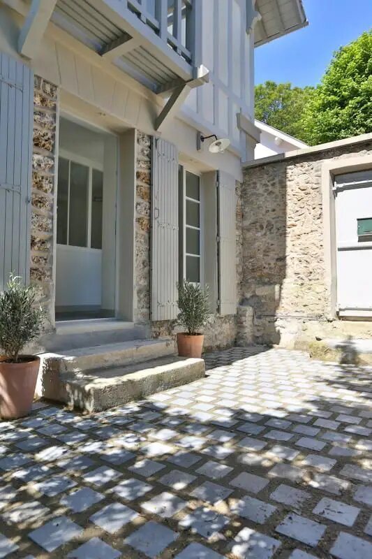 Maison à louer, 179m², L'Etang-la-Ville