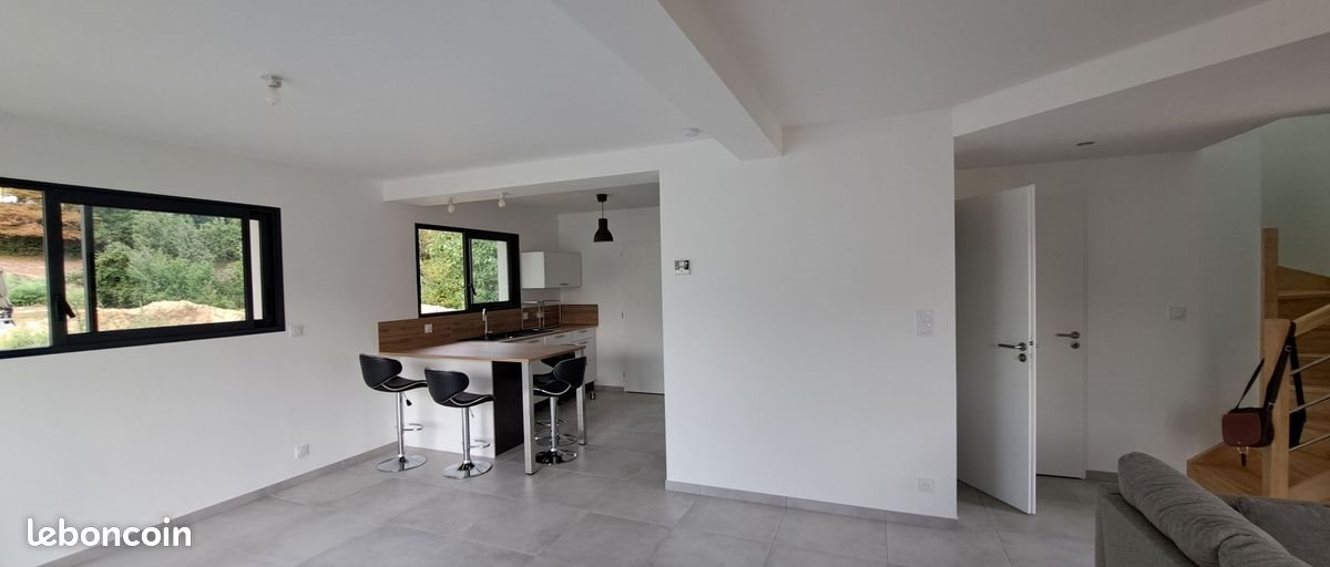 Maison à louer, 106m², Saint-Baldoph