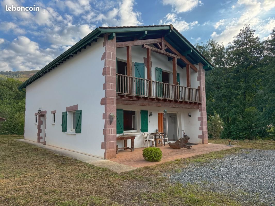 Maison à vendre, 164m², Saint-Jean-Pied-de-Port