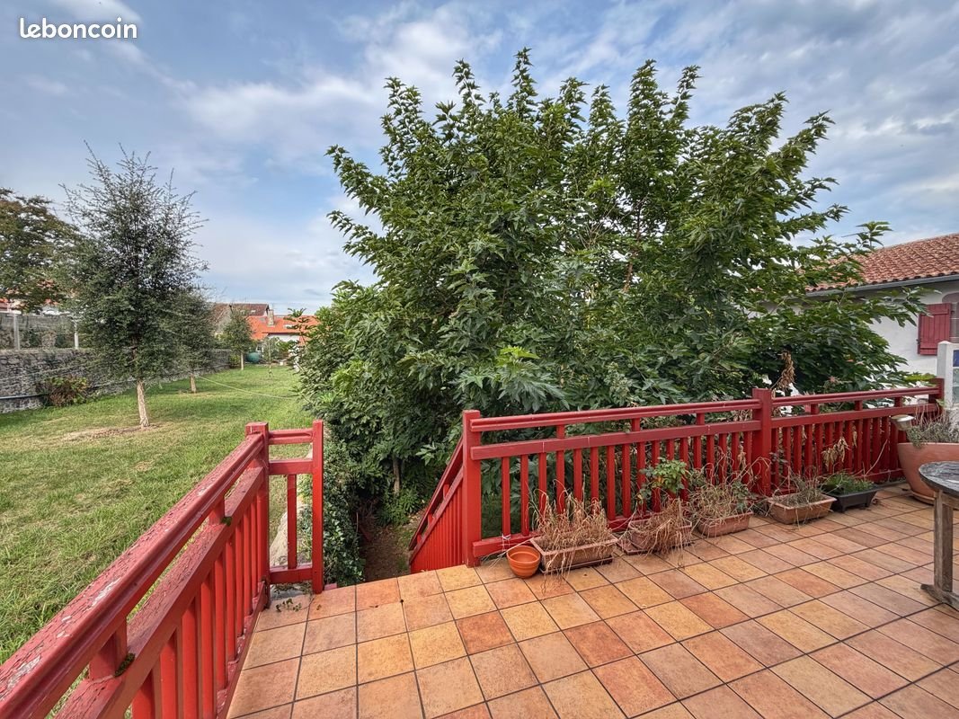 Maison à vendre, 104m², Saint-Jean-Pied-de-Port