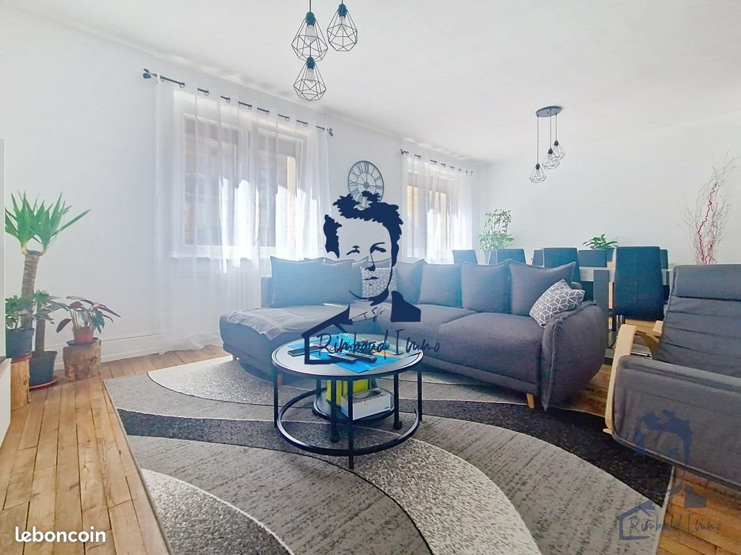 Appartement à vendre, 101m², Sedan