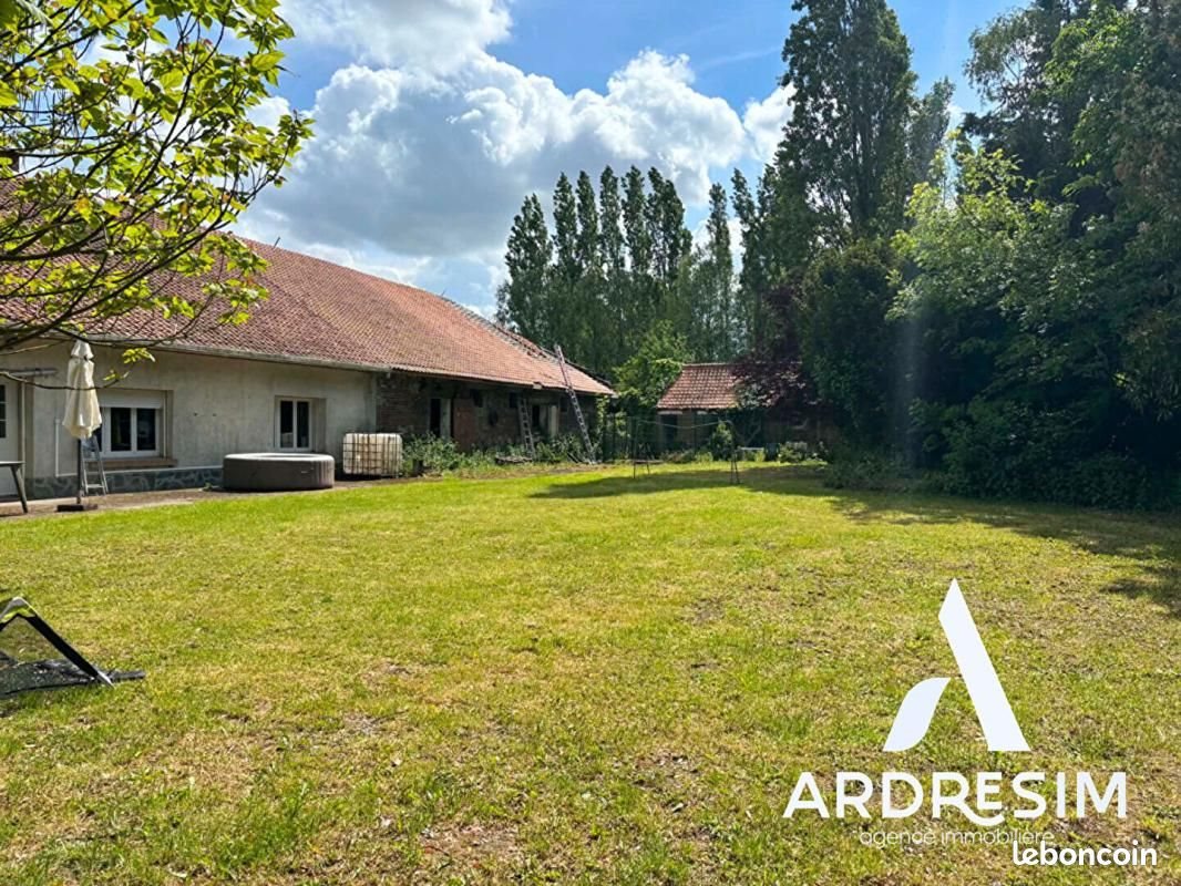Maison à vendre, 147m², Les Attaques