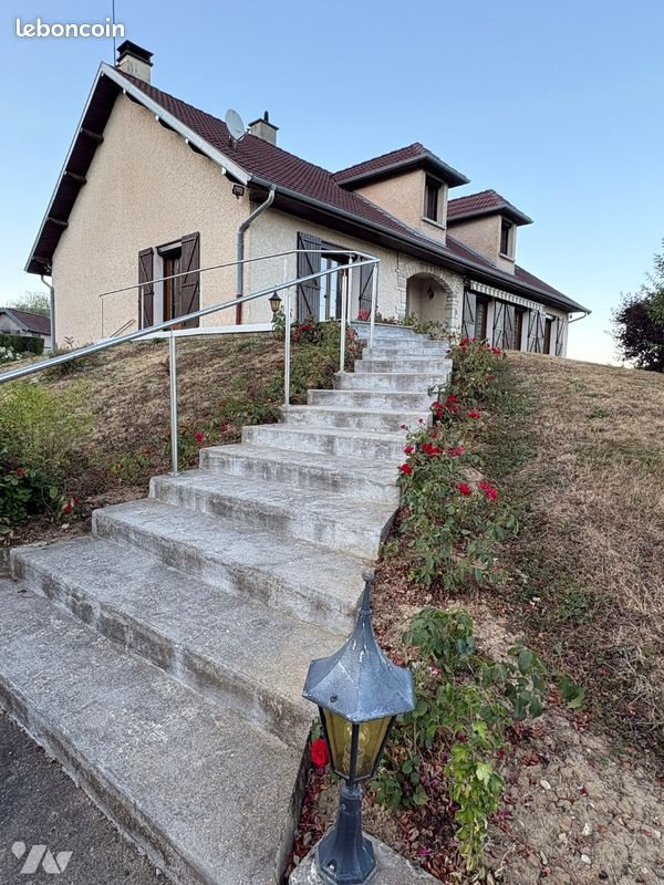 Maison à vendre, 164m², Rioz