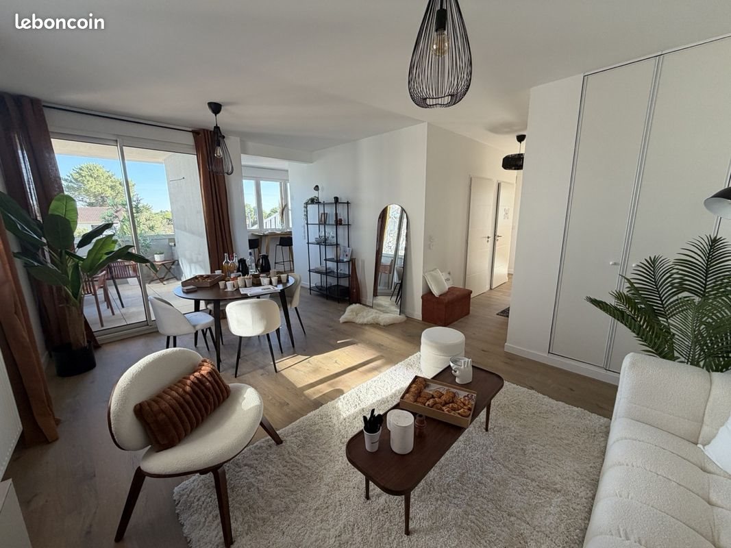 Appartement à vendre, 68m², Mérignac