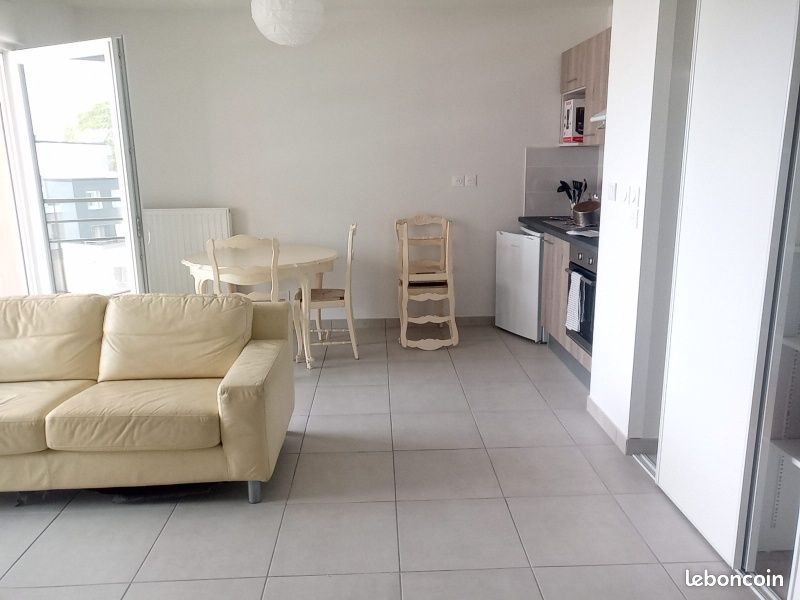 Appartement à louer, 38m², Villefontaine
