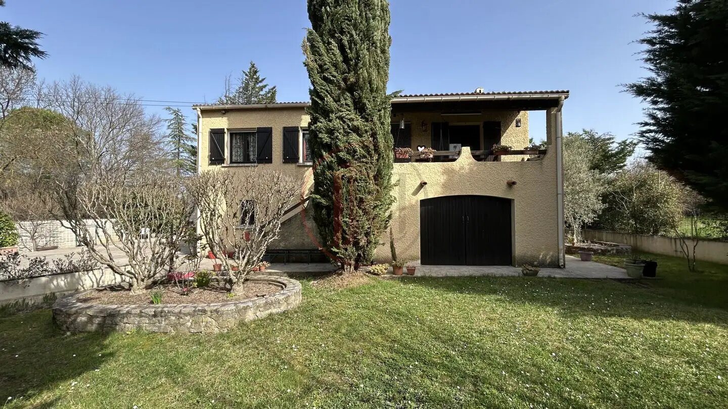 Maison à vendre, 110m², Saint-Privat-des-Vieux