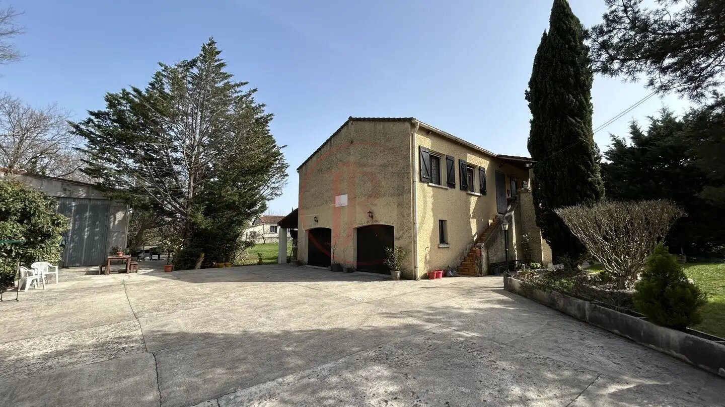 Maison à vendre, 110m², Saint-Privat-des-Vieux