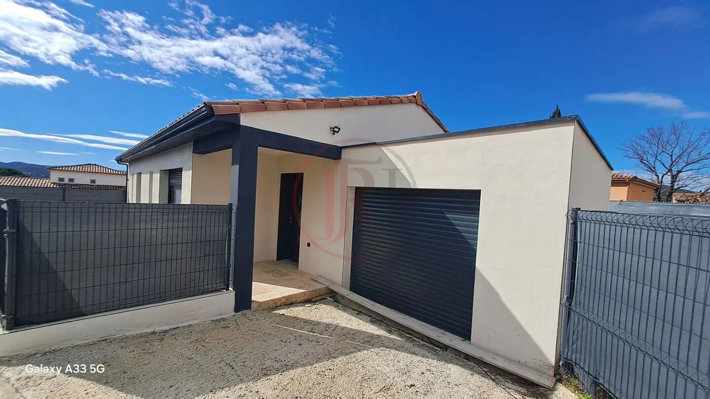 Maison à vendre, 94m², Saint-Julien-les-Rosiers