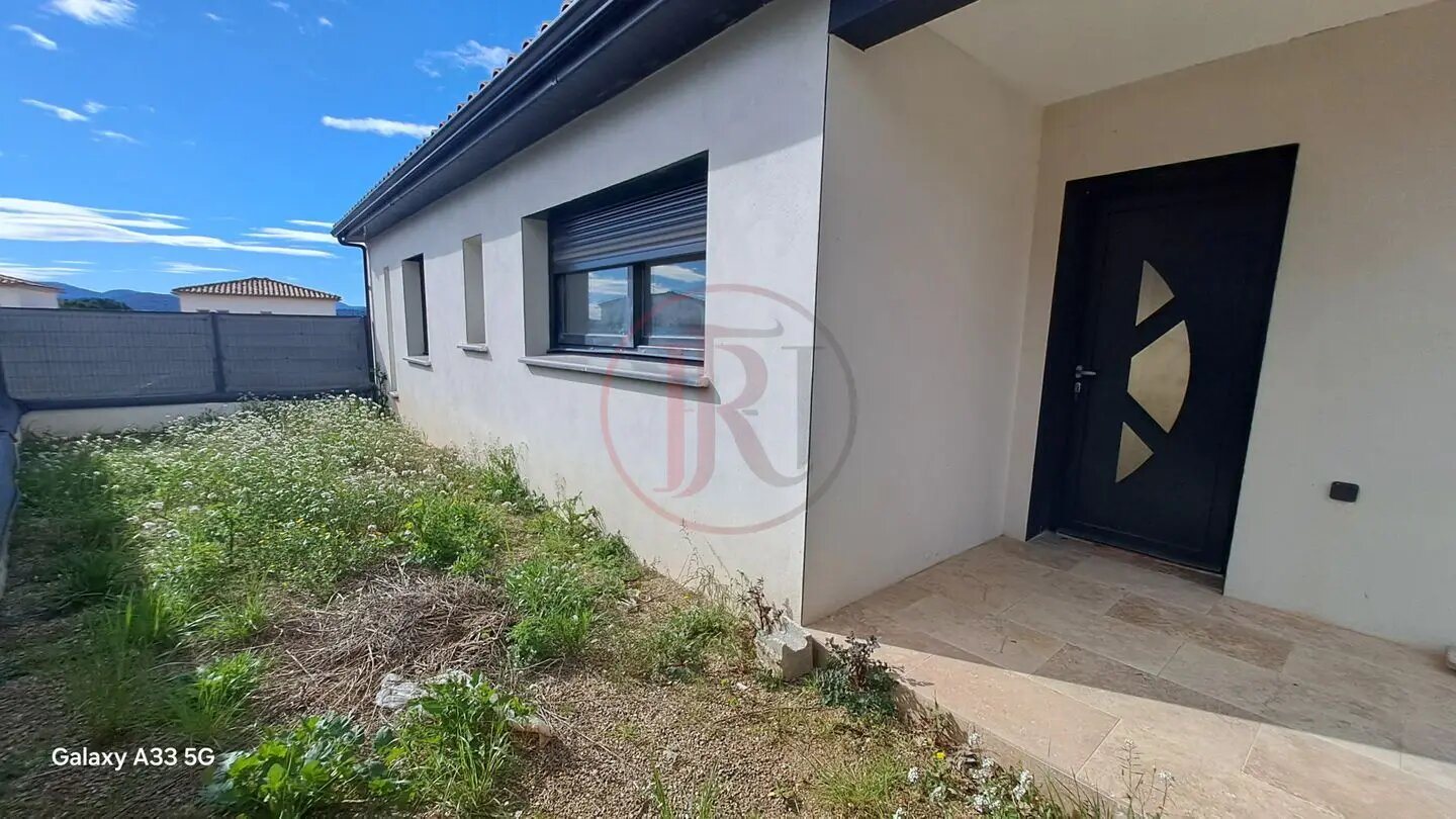 Maison à vendre, 94m², Saint-Julien-les-Rosiers