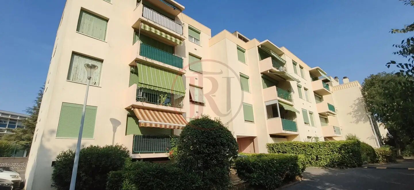 Appartement à vendre, 76m², Alès