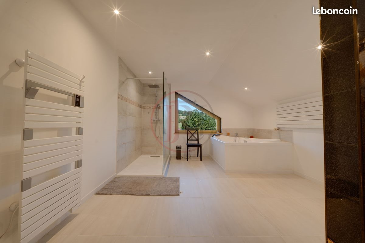 Maison à vendre, 205m², Mouthe