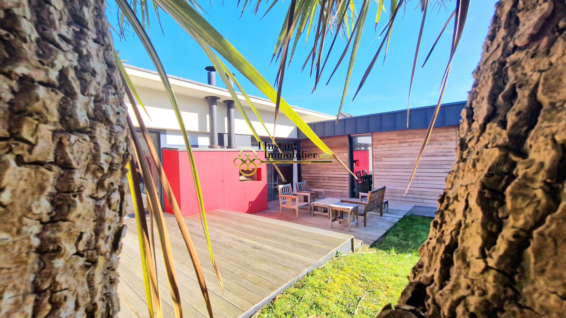 Maison à vendre, 141m², Guimaëc
