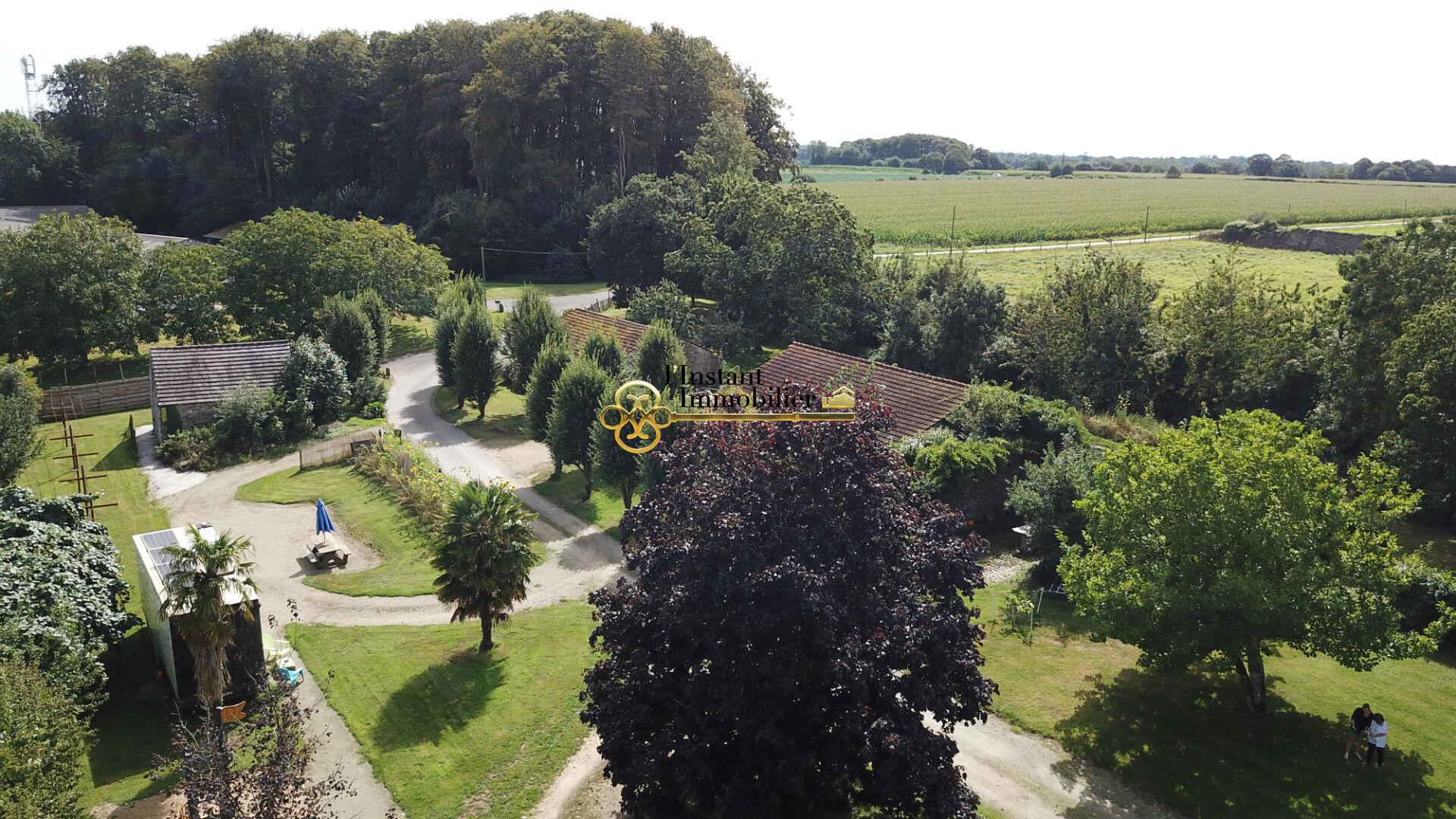 Maison à vendre, 240m², Plouégat-Guérand