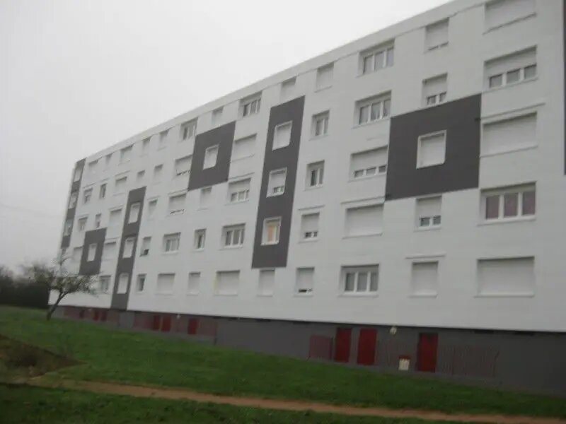 Appartement à louer, 78m², Saint-Pierre-le-Moûtier