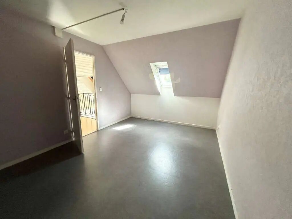 Maison à louer, 88m², Saint-Benin-d'Azy