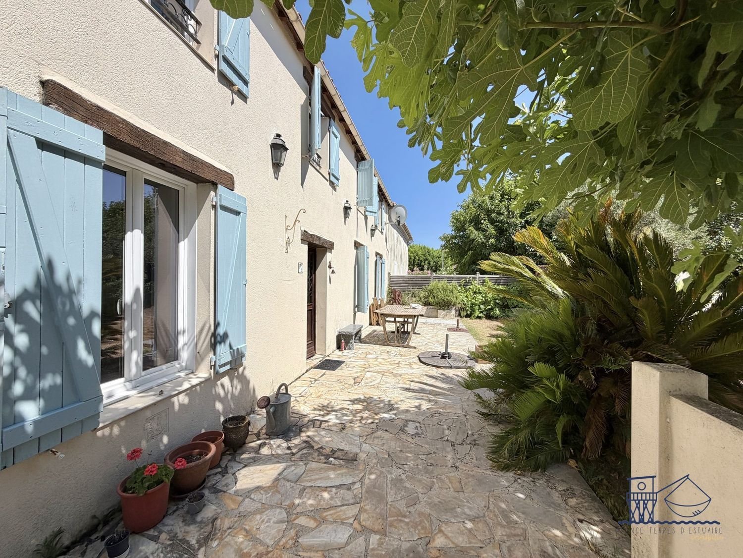 Maison à vendre, 152m², Mortagne-sur-Gironde