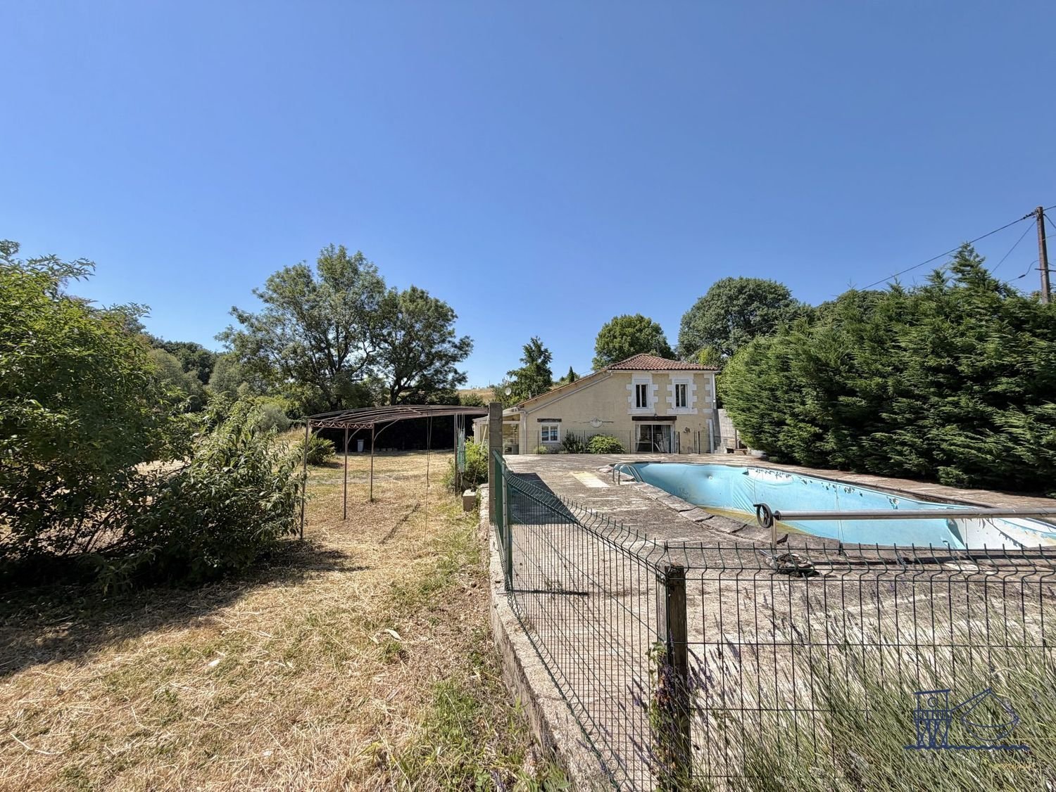 Maison à vendre, 169m², Saint-Bonnet-sur-Gironde