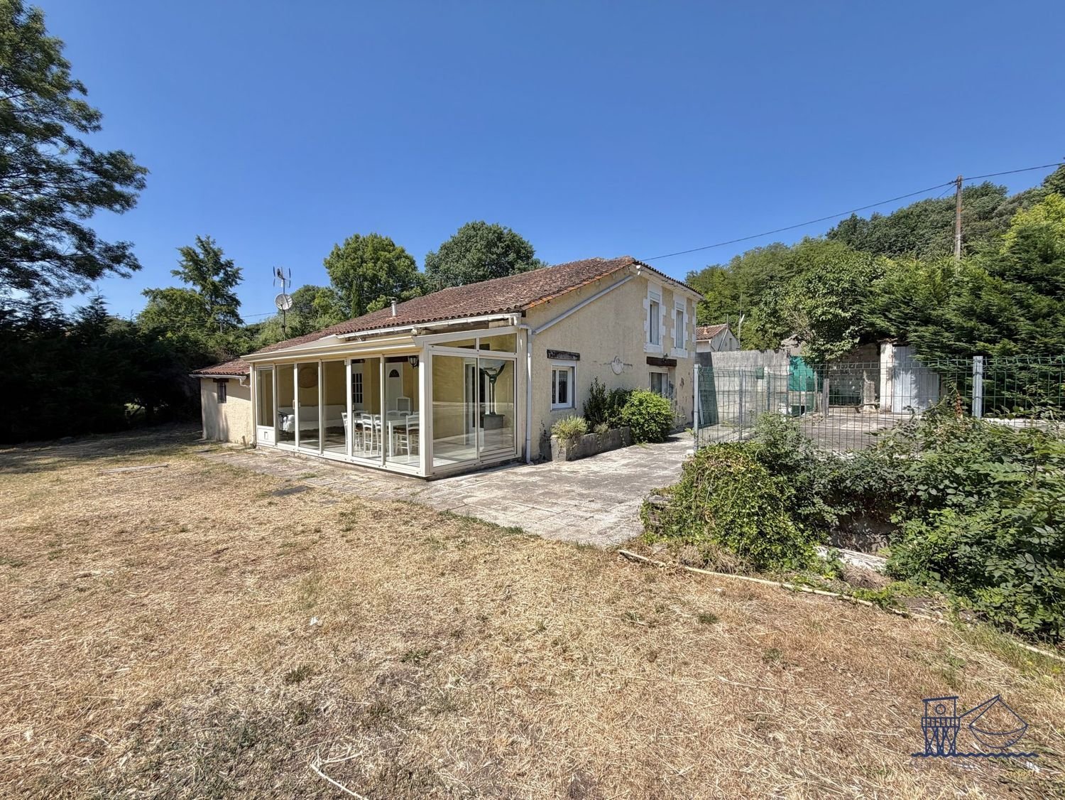 Maison à vendre, 169m², Saint-Bonnet-sur-Gironde