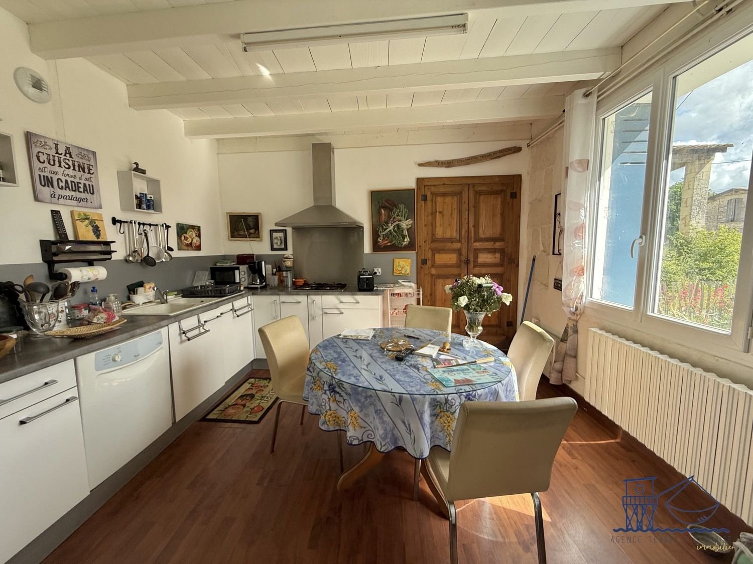 Maison à vendre, 202m², Saint-Dizant-du-Gua