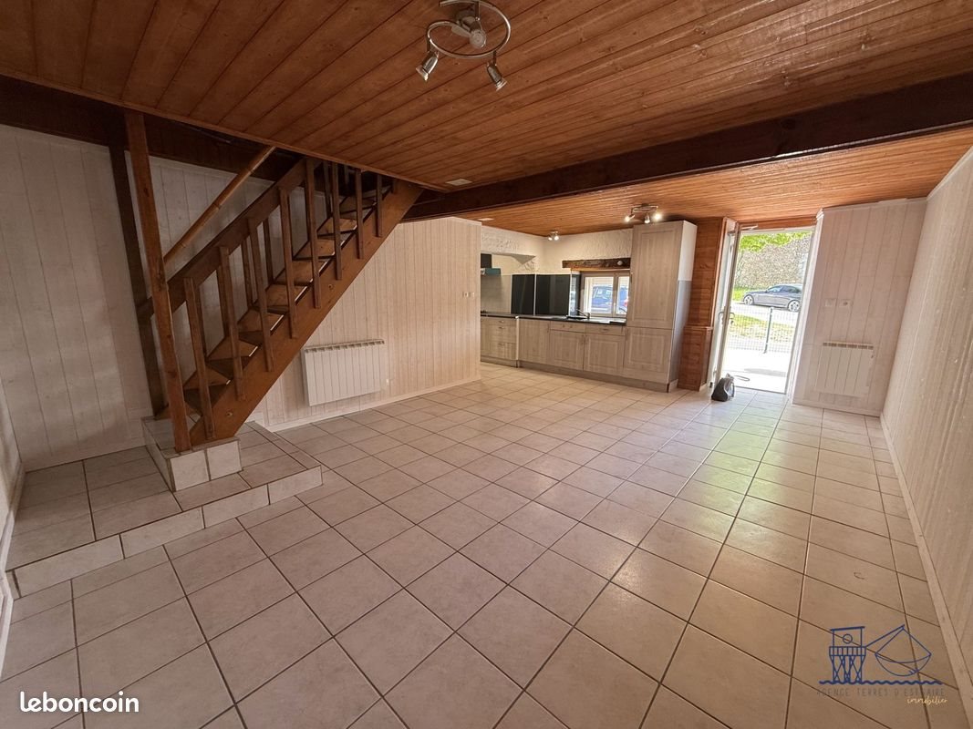 Maison à louer, 50m², Saint-Sorlin-de-Conac