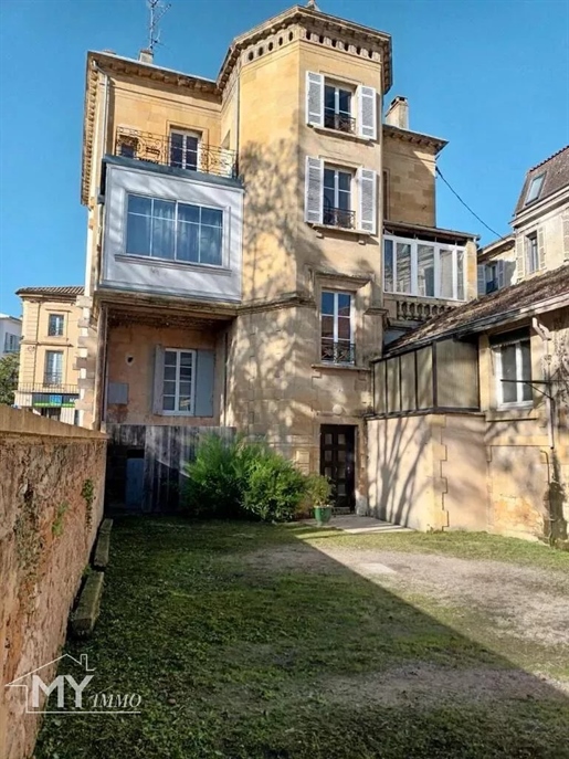Immeuble 4 pièces 306 m² · à Bergerac · 306 m² · 480 000 €