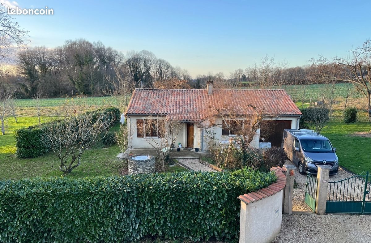 Maison à vendre, 69m², Saint-Priest-les-Fougères