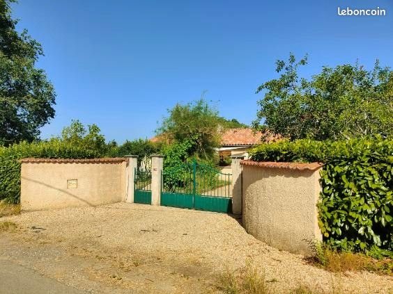 Maison à vendre, 69m², Saint-Priest-les-Fougères
