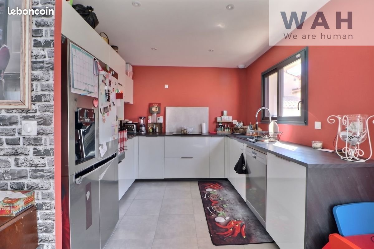 Maison à vendre, 100m², Saint-Brès