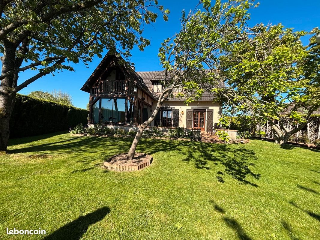 Maison à vendre, 163m², Sainte-Colombe-la-Commanderie