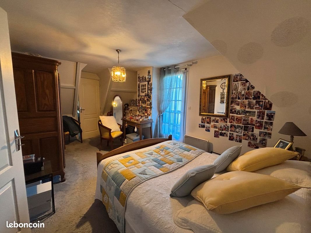Maison à vendre, 163m², Sainte-Colombe-la-Commanderie