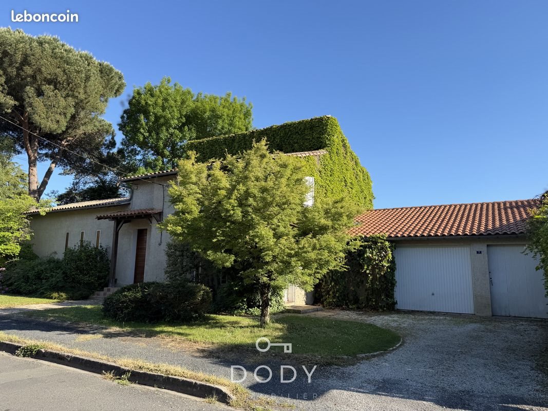 Maison à vendre, 173m², Bergerac