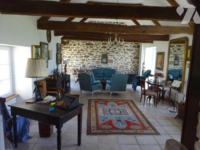 Maison à vendre, 142m², Lampaul-Ploudalmézeau