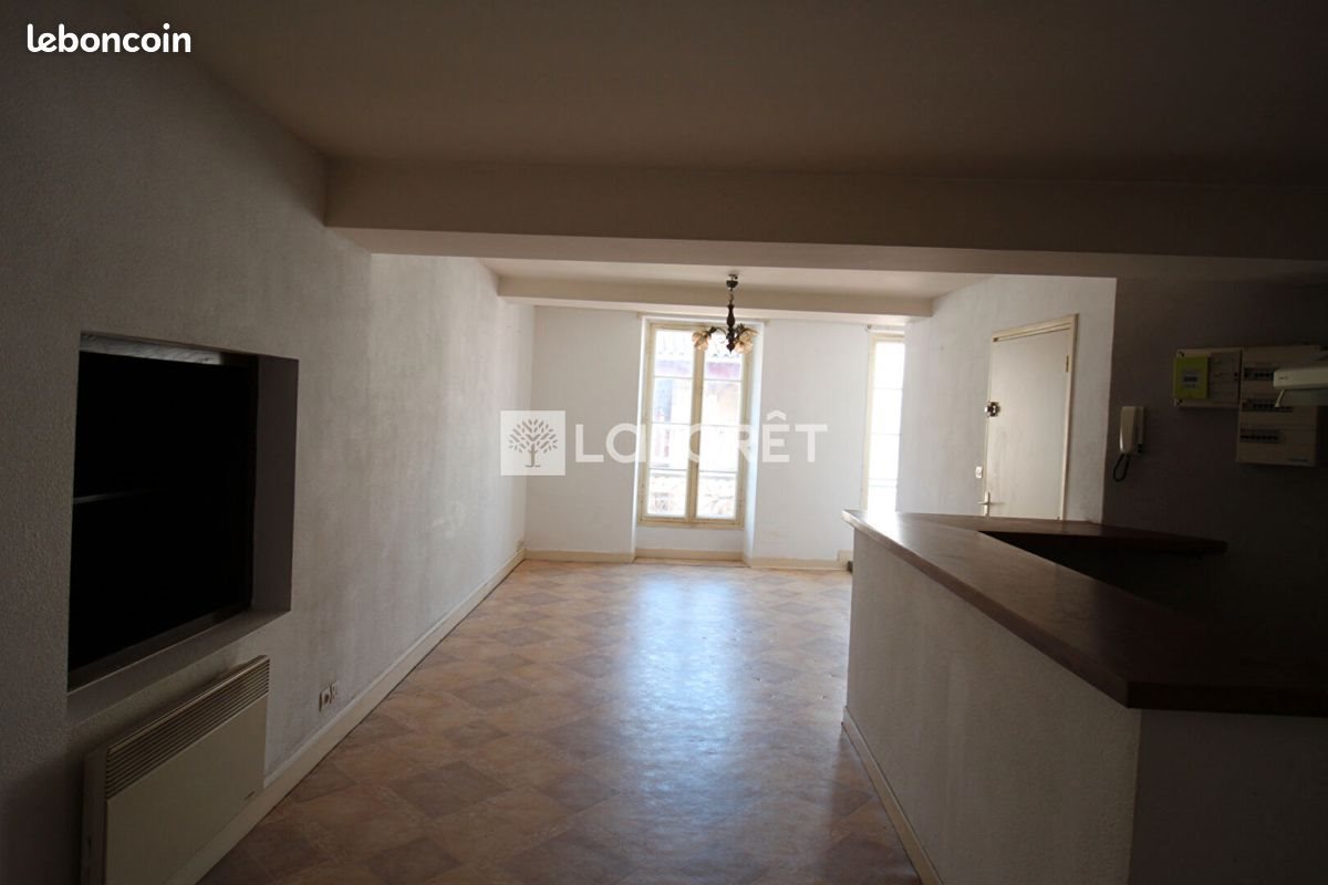 Appartement à louer, 100m², Brantôme