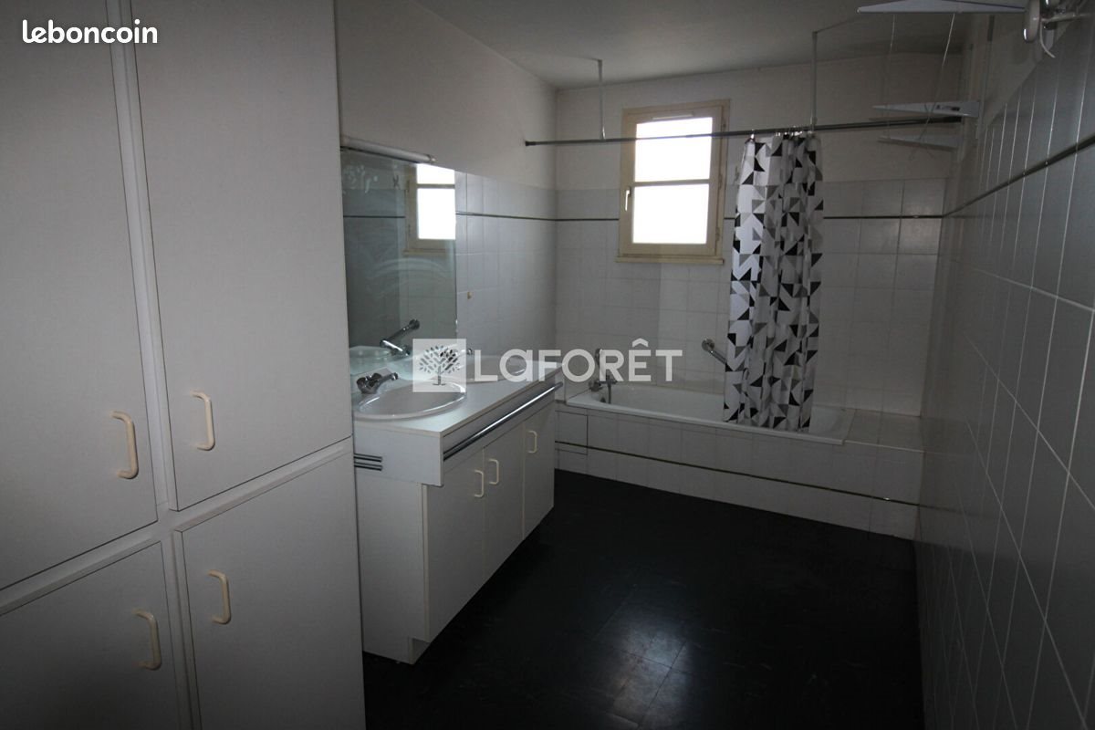 Appartement à louer, 100m², Brantôme