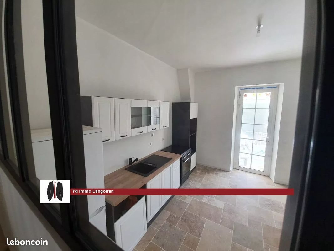 Appartement à louer, 111m², Le Tourne