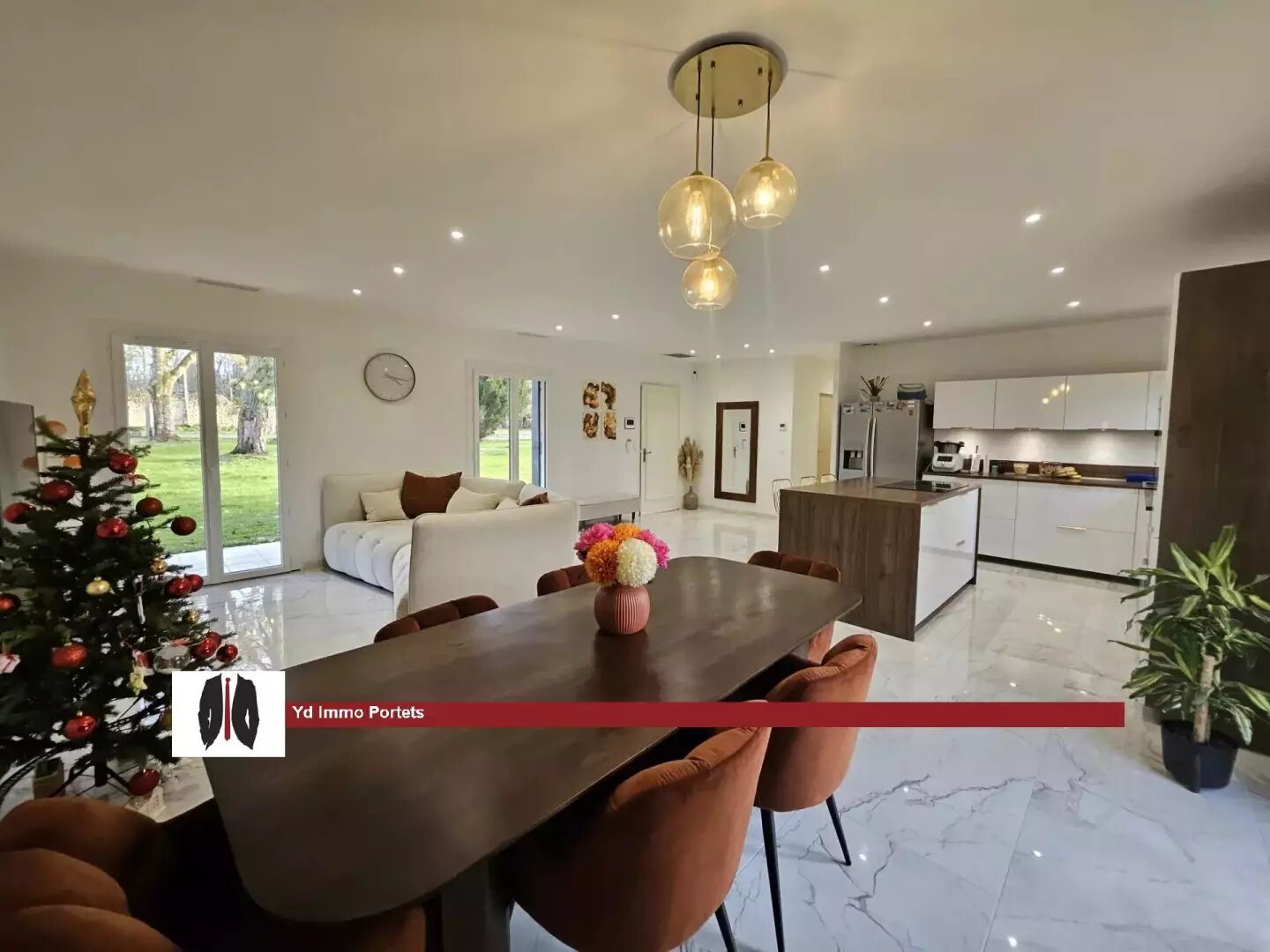 Maison à vendre, 113m², Léogeats