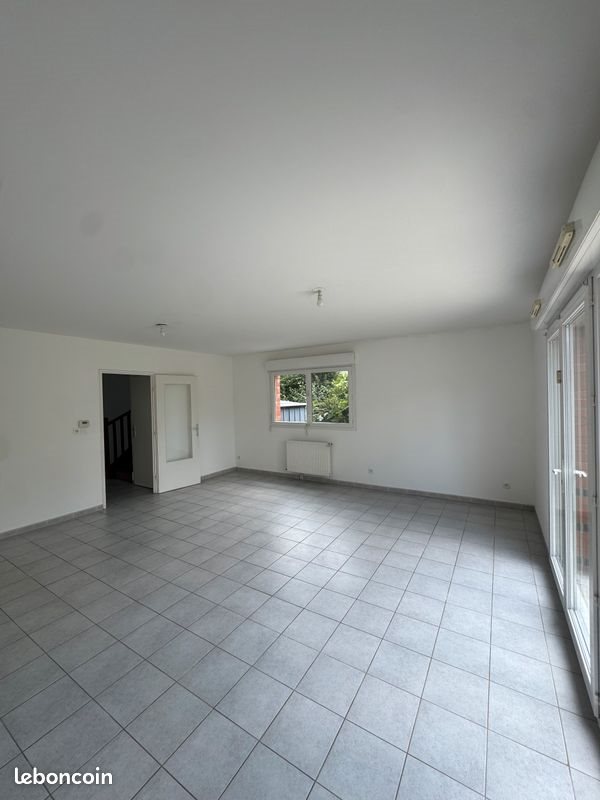 Maison à louer, 92m², Hem